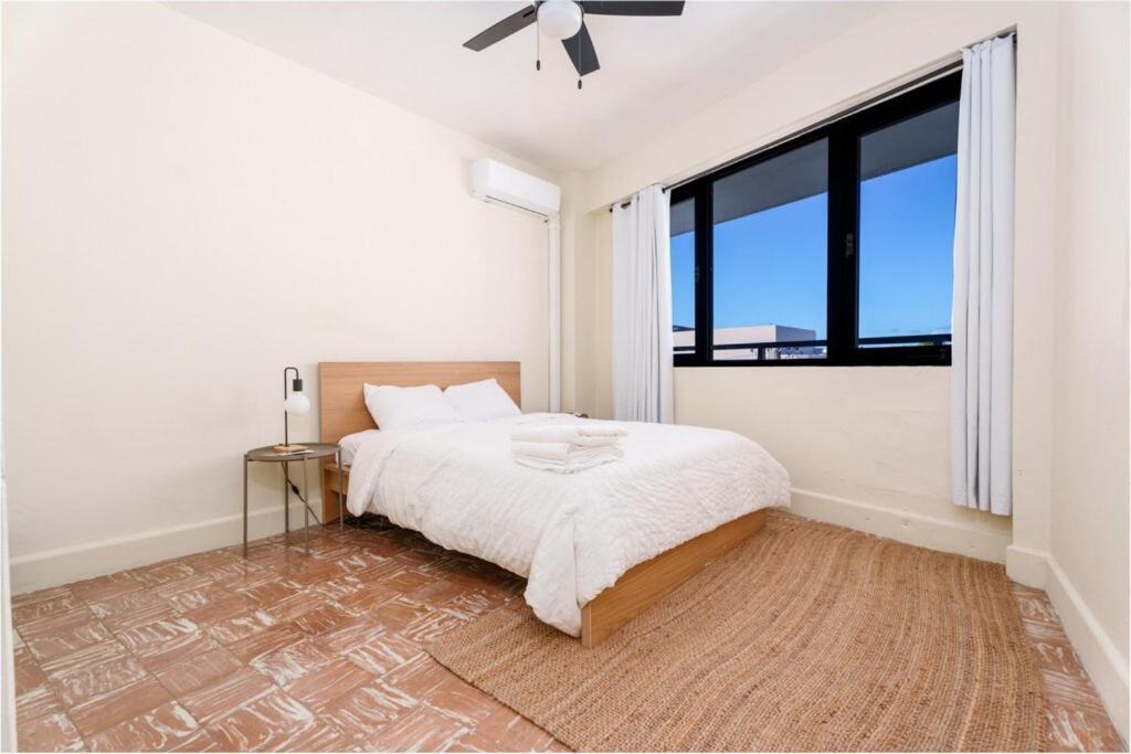 Sunny Escape Pool Apartment San Juan Exterior photo