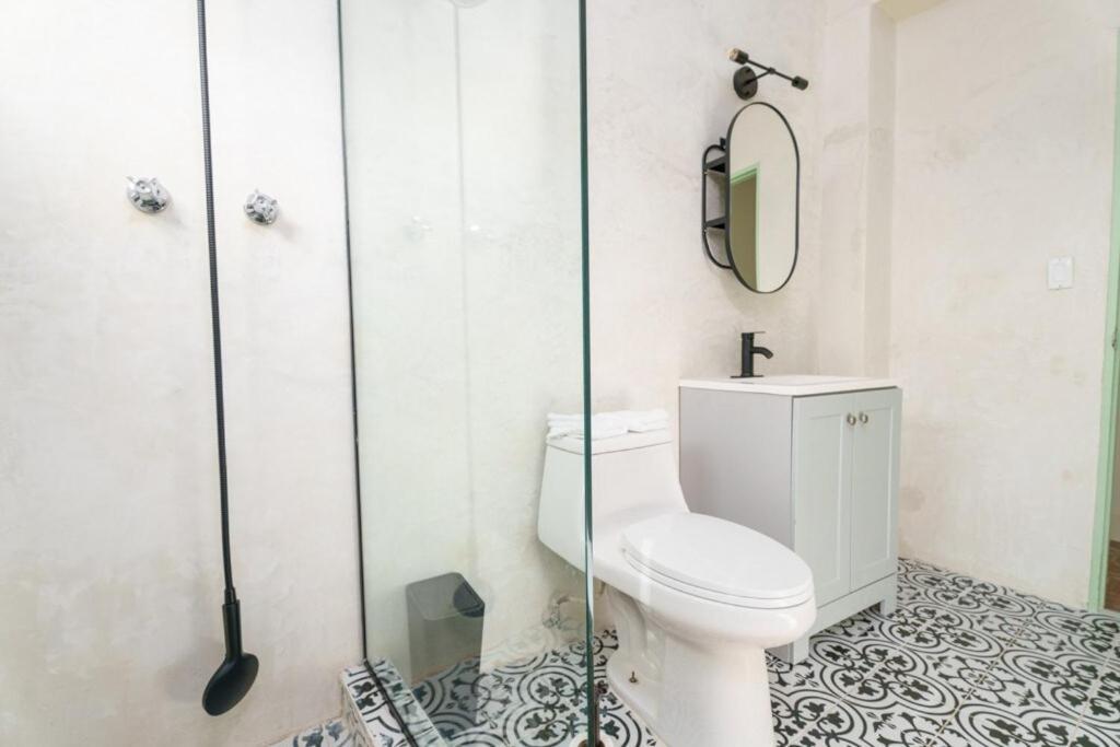 Sunny Escape Pool Apartment San Juan Exterior photo