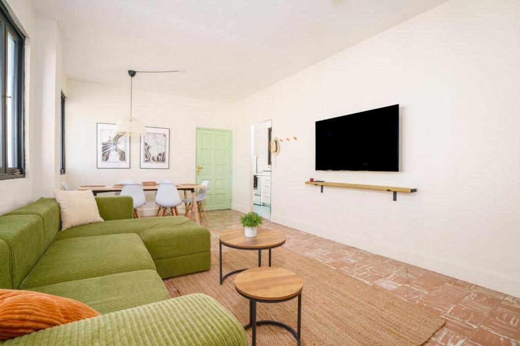 Sunny Escape Pool Apartment San Juan Exterior photo