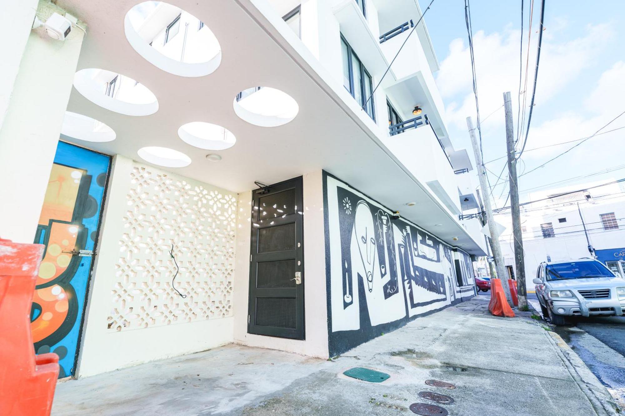 Sunny Escape Pool Apartment San Juan Exterior photo